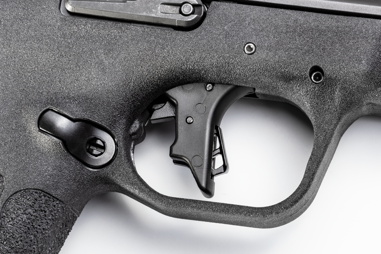 Smith and Wesson M&P 22 Magnum .22 WMR 4.3" Barrel 30-Rounds Optics Ready - Image 5
