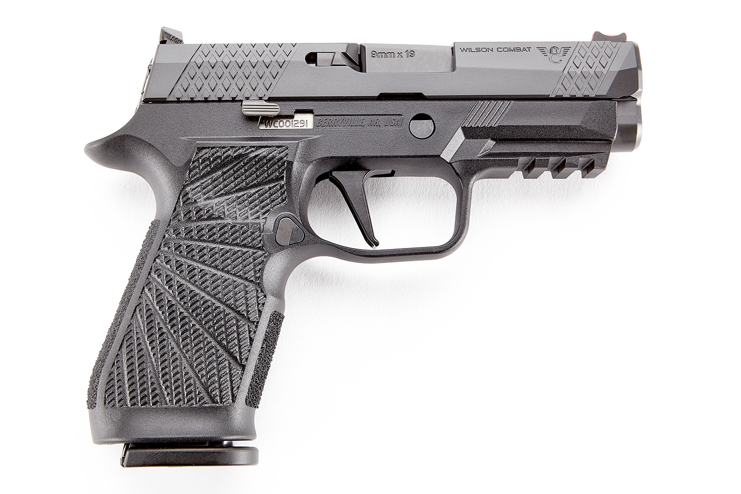 Wilson Combat WCP320 Carry 9mm 3.9" Barrel 17-Rounds