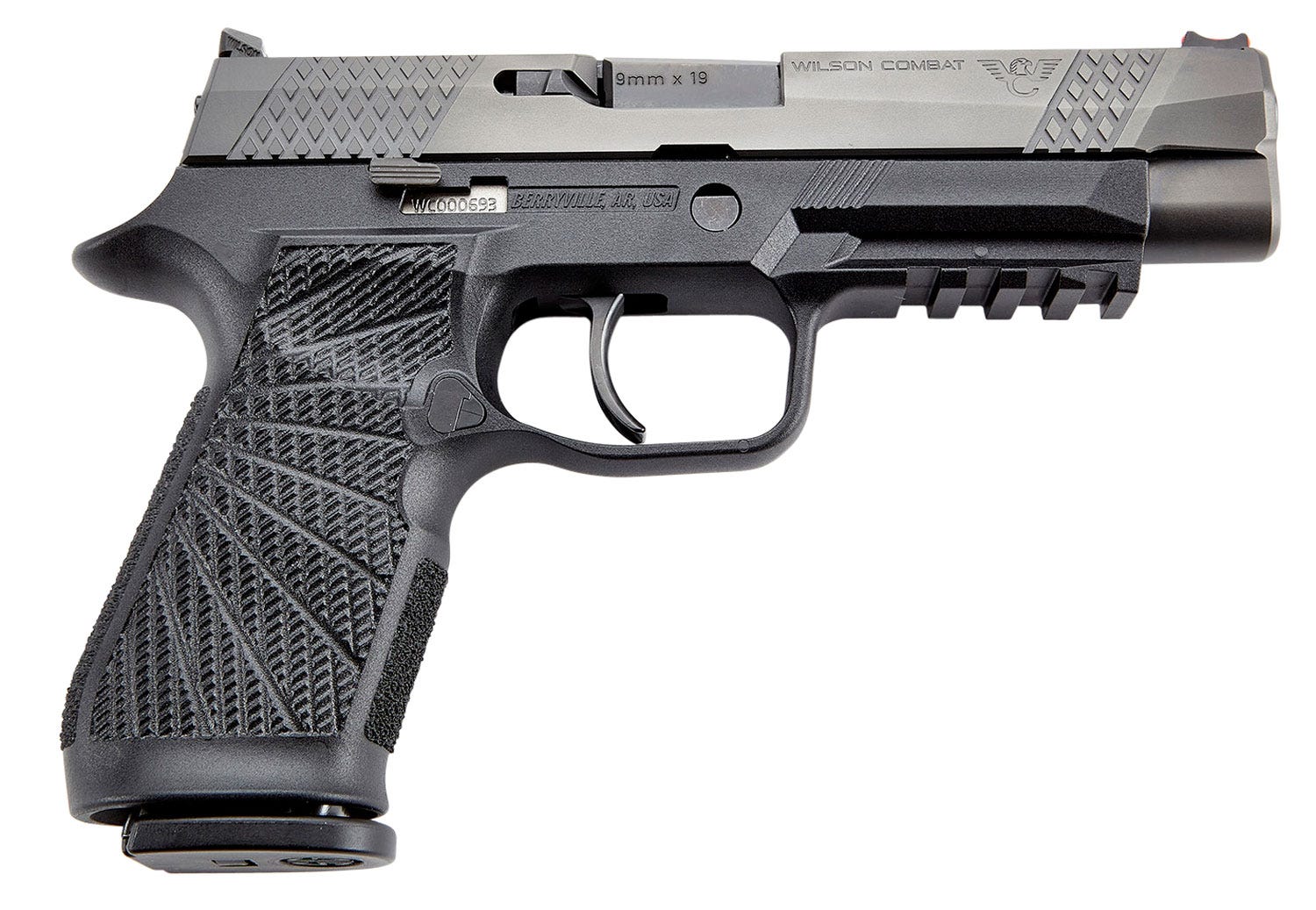 Wilson Combat WCP320 9mm 4.7" Barrel 17-Rounds Fiber Optic Front Sight