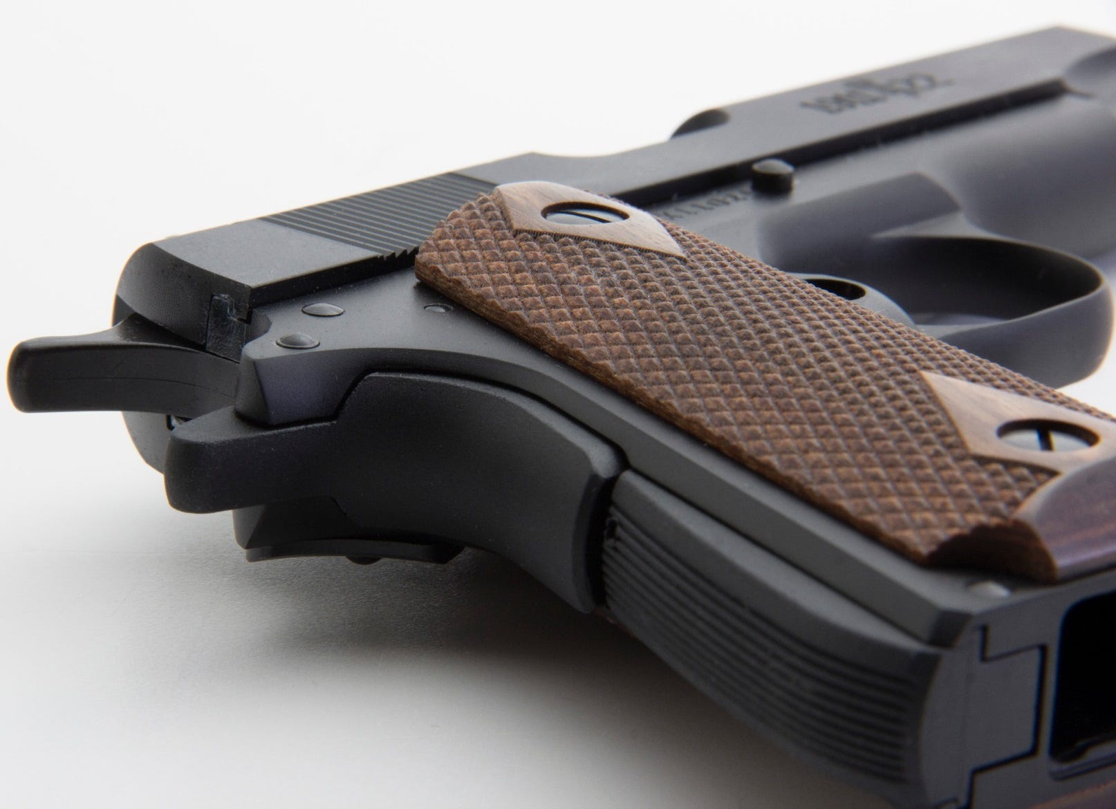 Browning 1911-22 A1 Compact .22 LR 3.63" Barrel 10-Rounds - Image 2