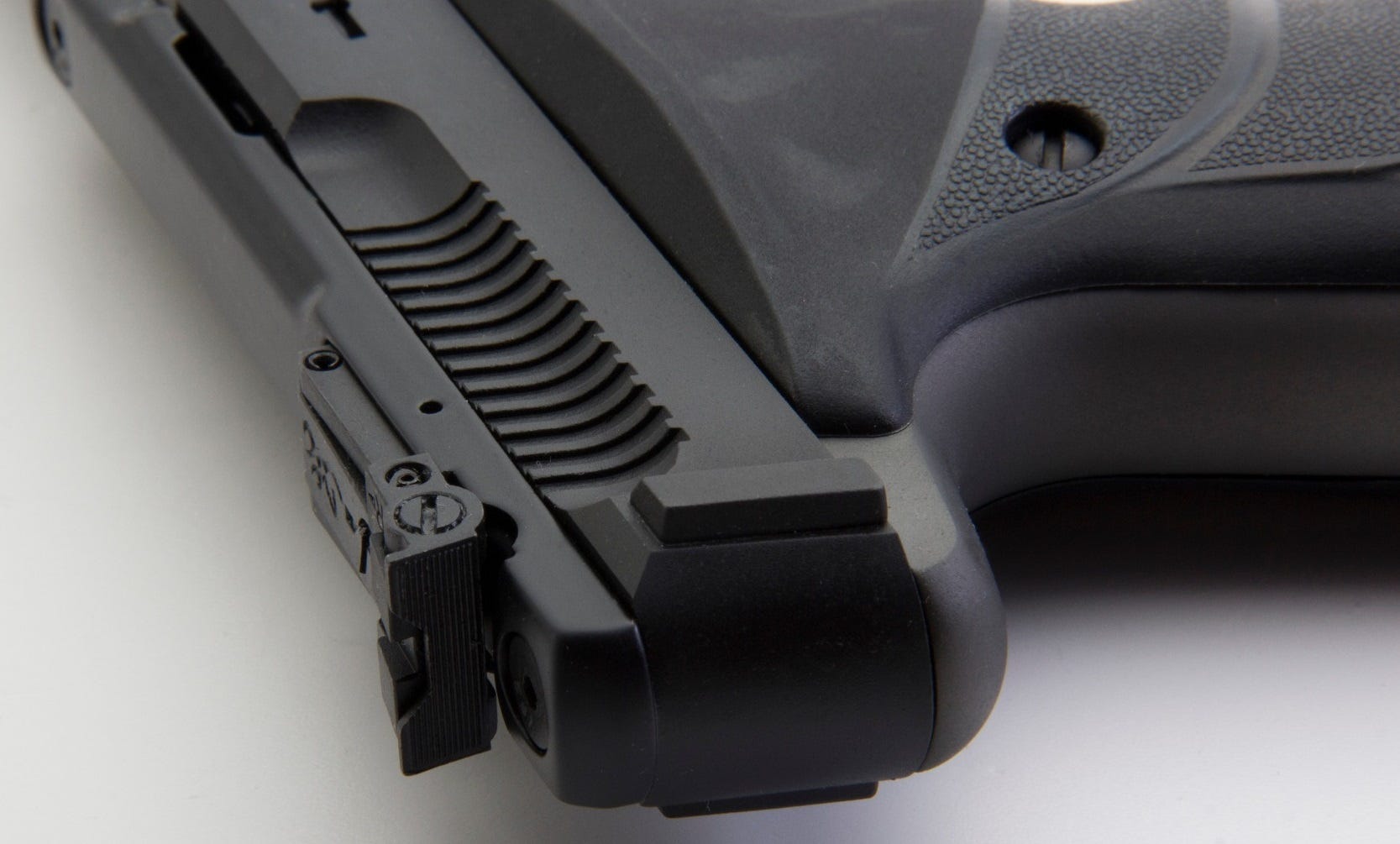 Browning Buck Mark Lite .22 LR 5.5" Barrel 10-Rounds - Image 3