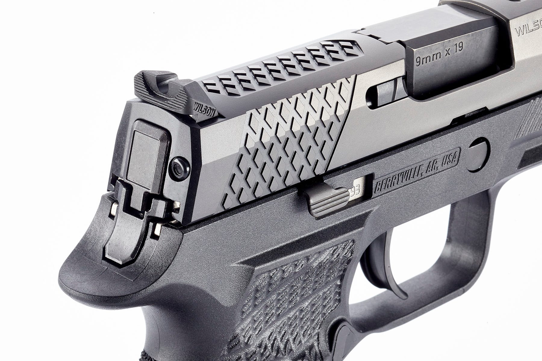 Wilson Combat WCP320 Pistol Black / Stainless 9mm 4.7" Barrel 17-Rounds - Image 4